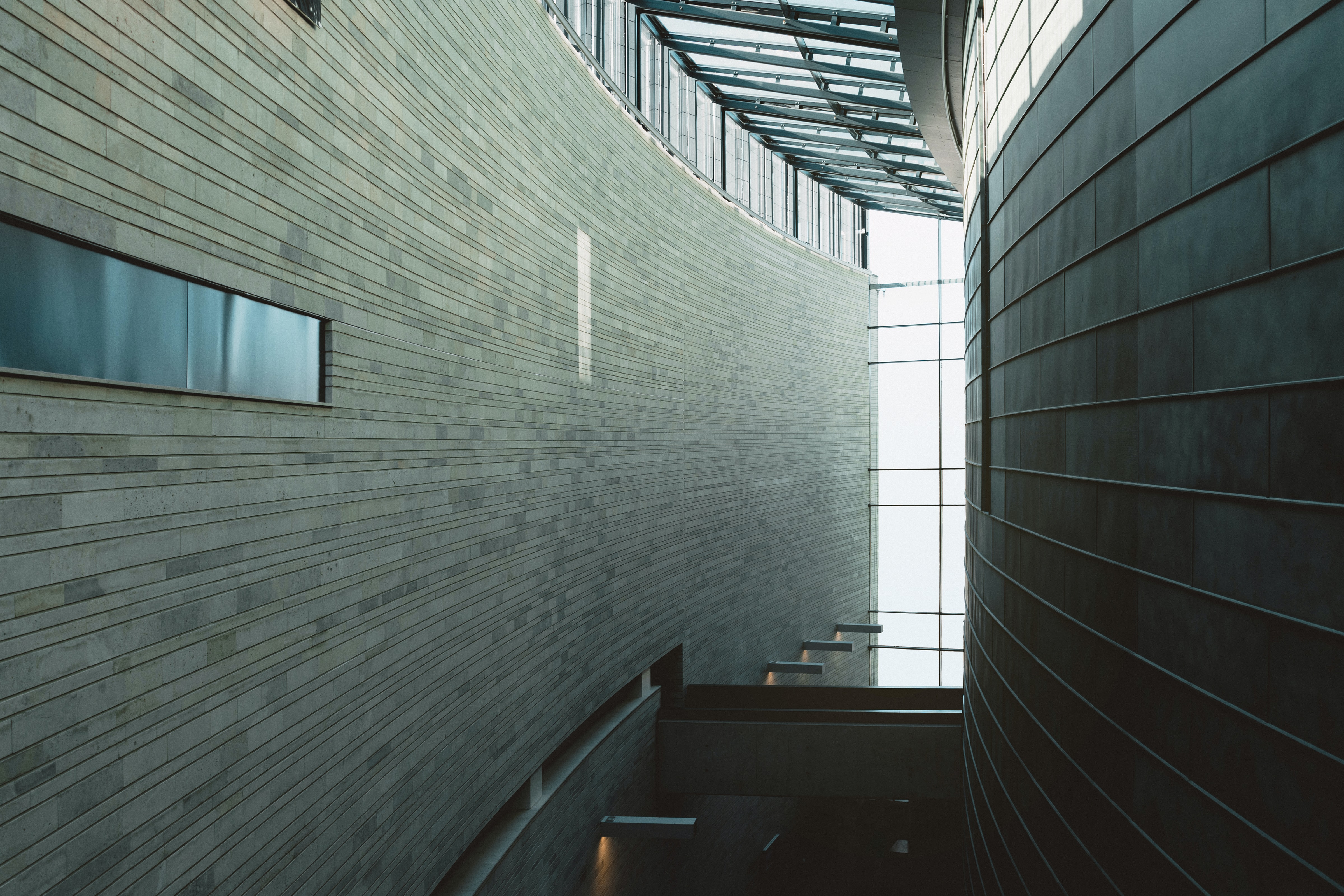 anthony-fomin-glu4CzQm34c-unsplash